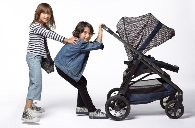 DIOR（ディオール）から初のベビーカーが登場👶驚きのお値段も話題に