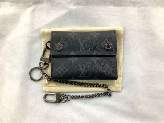 【極美品】LOUISVUITTON ヴィトン　エクリプス　チェーン　三つ折り財布使用感小