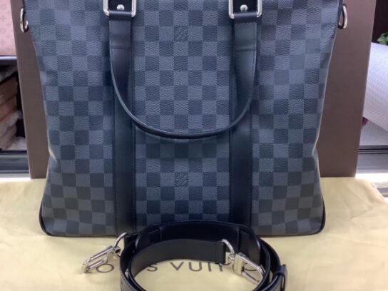 ルイヴィトン N41467 タダオPM NM ダミエグラフィット を買取させて  